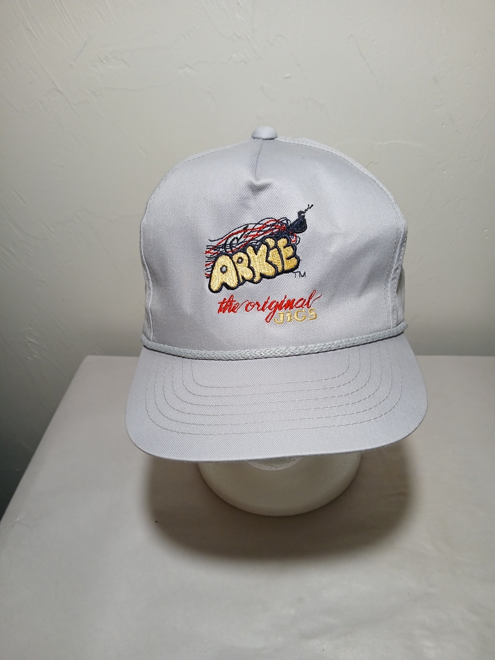 Vintage "The Original Jigs" Light Gray Fishing Trucker Snapback Cap